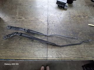 bontott PEUGEOT 206 Első Ablaktörlő Kar