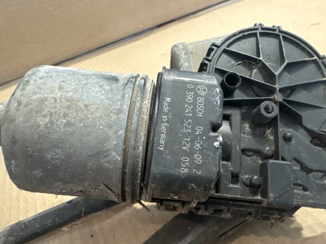 bontott PEUGEOT 206 Első Ablaktörlő Szerkezet Motorral