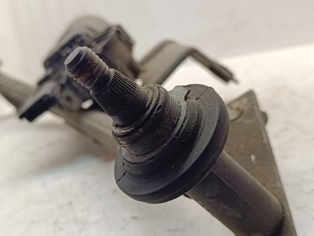 bontott PEUGEOT 206 Első Ablaktörlő Szerkezet Motorral