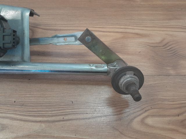 bontott PEUGEOT 206 Első Ablaktörlő Szerkezet Motorral