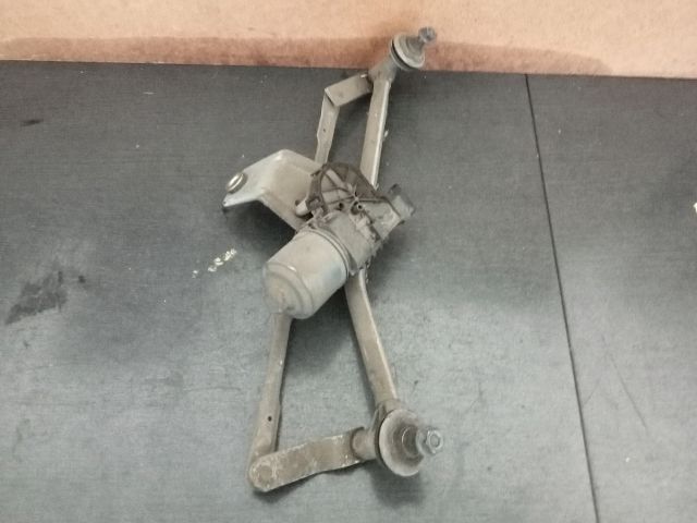 bontott PEUGEOT 206 Első Ablaktörlő Szerkezet Motorral