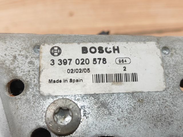 bontott PEUGEOT 206 Első Ablaktörlő Szerkezet Motorral