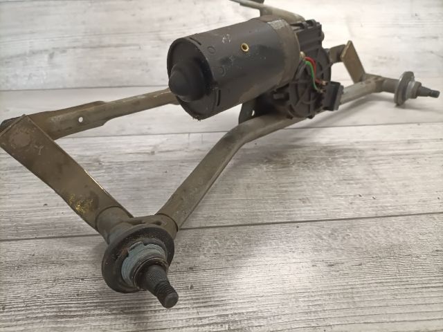 bontott PEUGEOT 206 Első Ablaktörlő Szerkezet Motorral