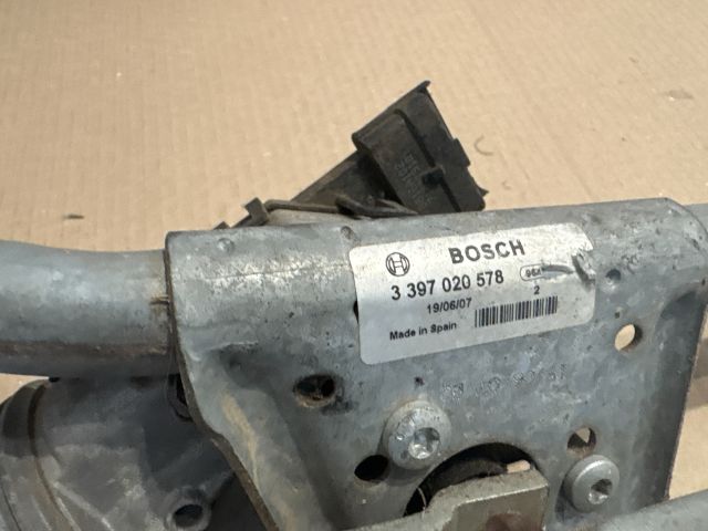 bontott PEUGEOT 206 Első Ablaktörlő Szerkezet Motorral