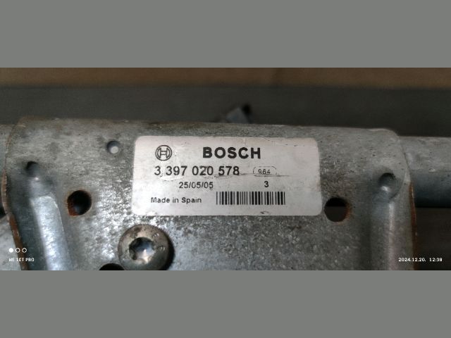 bontott PEUGEOT 206 Első Ablaktörlő Szerkezet Motorral