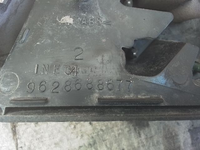 bontott PEUGEOT 206 Első Embléma