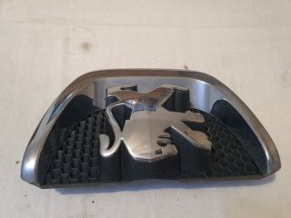 bontott PEUGEOT 206 Első Embléma