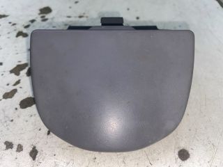 bontott PEUGEOT 206 Első Hamutartó