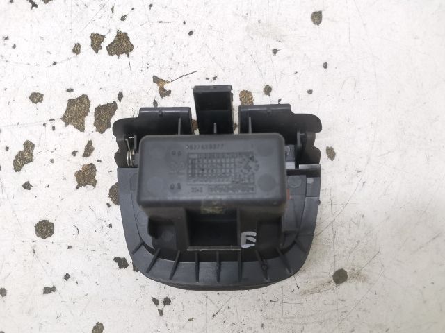 bontott PEUGEOT 206 Első Hamutartó