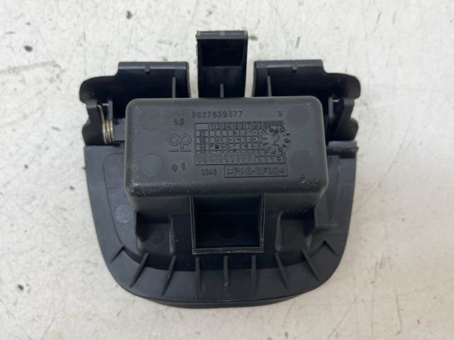 bontott PEUGEOT 206 Első Hamutartó