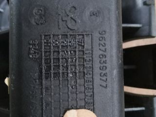 bontott PEUGEOT 206 Első Hamutartó