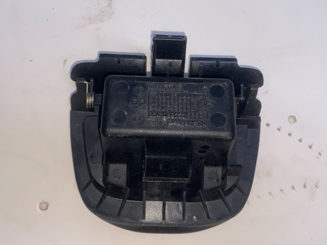 bontott PEUGEOT 206 Első Hamutartó