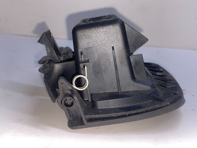 bontott PEUGEOT 206 Első Hamutartó