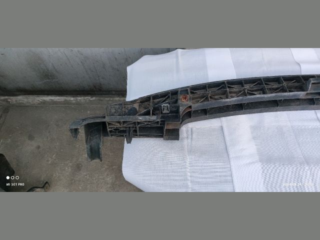 bontott PEUGEOT 206 Első Lökhárító Alsó (Műanyag)