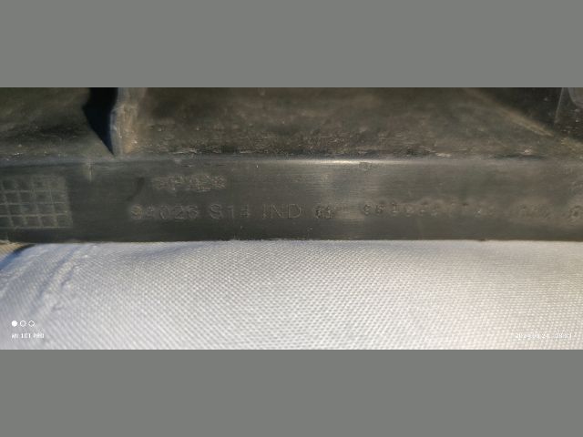 bontott PEUGEOT 206 Első Lökhárító Alsó (Műanyag)