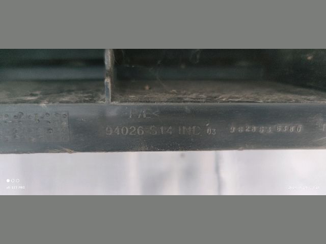 bontott PEUGEOT 206 Első Lökhárító Alsó (Műanyag)