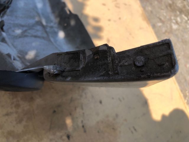 bontott PEUGEOT 206 Első Lökhárító (Részeivel)