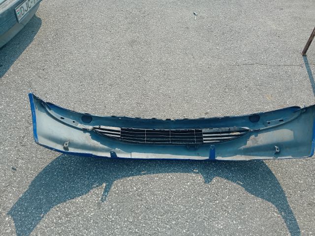bontott PEUGEOT 206 Első Lökhárító (Részeivel)