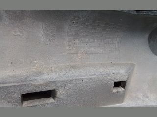 bontott PEUGEOT 206 Első Lökhárító (Részeivel)