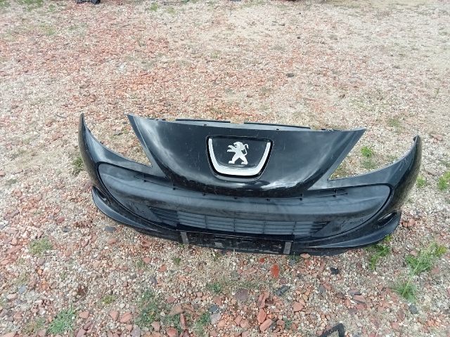 bontott PEUGEOT 206 Első Lökhárító (Részeivel)