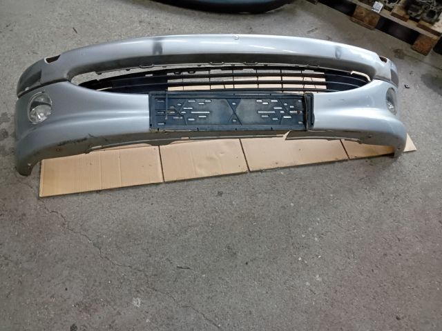 bontott PEUGEOT 206 Első Lökhárító (Részeivel)