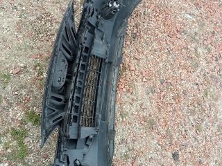 bontott PEUGEOT 206 Első Lökhárító (Részeivel)