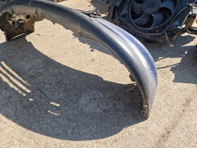 bontott PEUGEOT 206 Első Lökhárító (Részeivel)