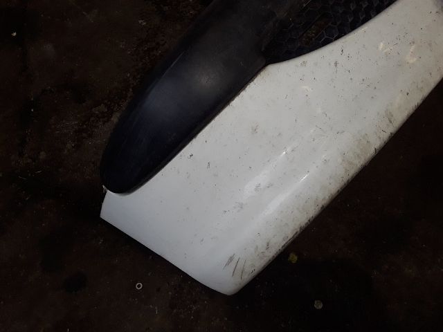 bontott PEUGEOT 206 Első Lökhárító (Üresen)