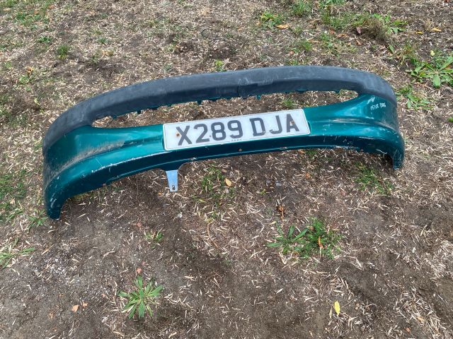 bontott PEUGEOT 206 Első Lökhárító (Üresen)