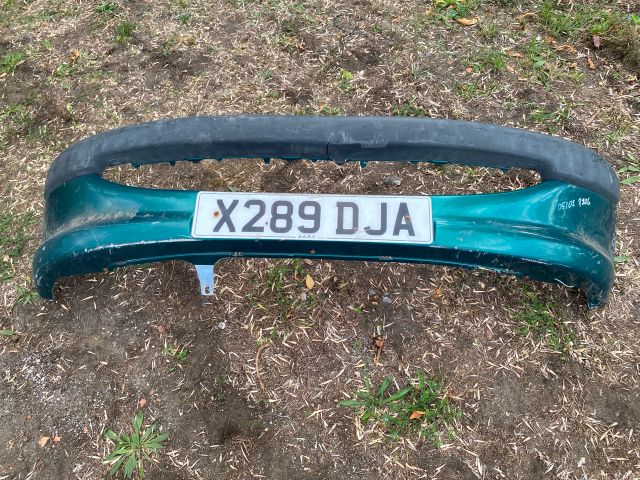 bontott PEUGEOT 206 Első Lökhárító (Üresen)