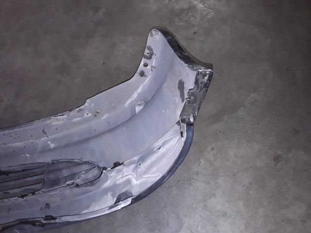 bontott PEUGEOT 206 Első Lökhárító (Üresen)