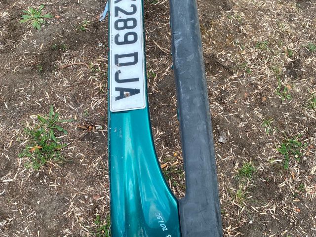 bontott PEUGEOT 206 Első Lökhárító (Üresen)