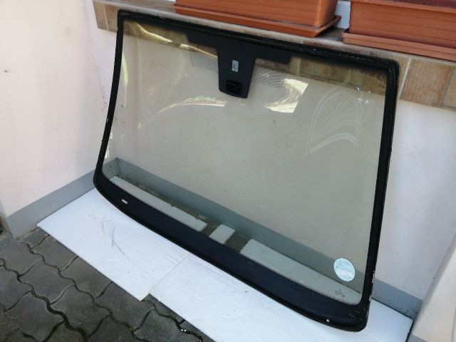 bontott PEUGEOT 206 Első Szélvédő