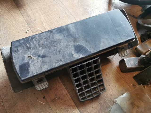 bontott PEUGEOT 206 Emelő