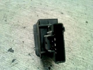 bontott PEUGEOT 206 Fényszórómagasság Állító Kapcsoló