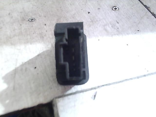 bontott PEUGEOT 206 Fényszórómagasság Állító Kapcsoló