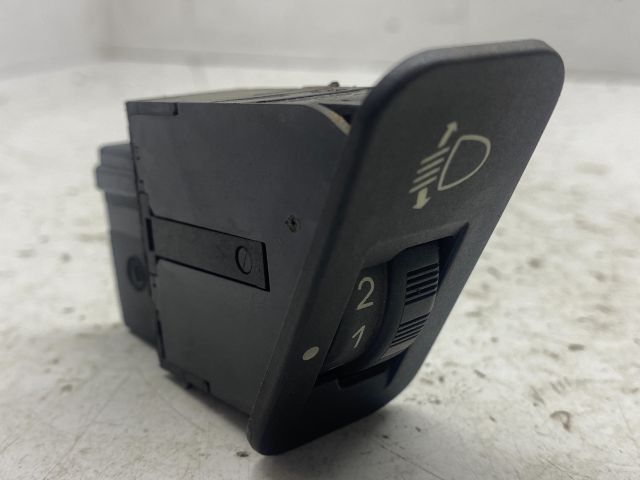 bontott PEUGEOT 206 Fényszórómagasság Állító Kapcsoló