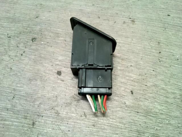 bontott PEUGEOT 206 Fényszórómagasság Állító Kapcsoló