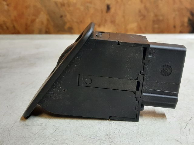 bontott PEUGEOT 206 Fényszórómagasság Állító Kapcsoló