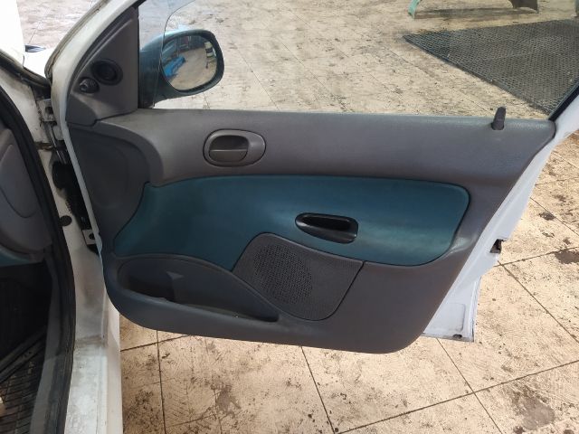 bontott PEUGEOT 206 Fényszórómagasság Állító Kapcsoló