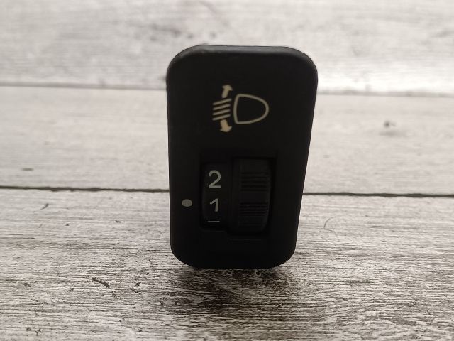 bontott PEUGEOT 206 Fényszórómagasság Állító Kapcsoló