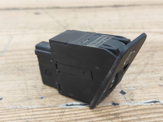 bontott PEUGEOT 206 Fényszórómagasság Állító Kapcsoló