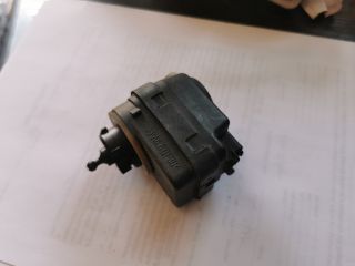 bontott PEUGEOT 206 Fényszórómagasság Állító Motor Bal