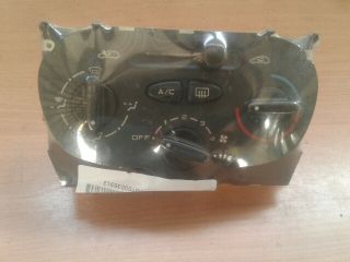 bontott PEUGEOT 206 Fűtés Box