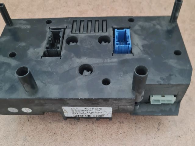 bontott PEUGEOT 206 Fűtéskapcsoló (digit klímás)