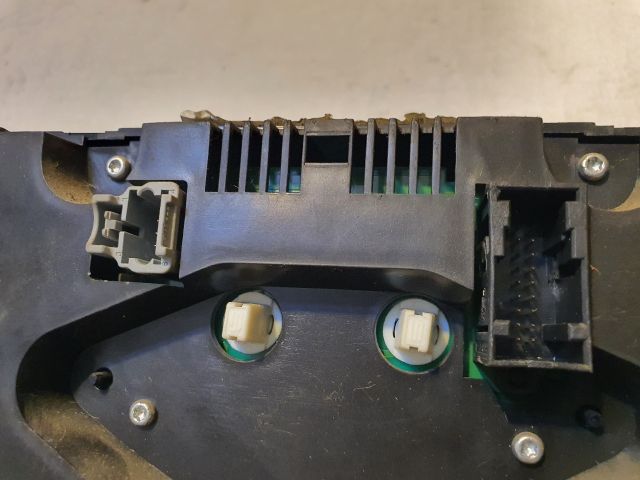 bontott PEUGEOT 206 Fűtéskapcsoló (digit klímás)