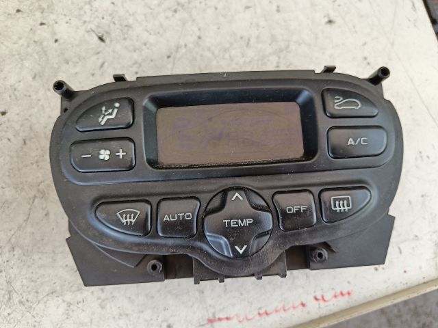 bontott PEUGEOT 206 Fűtéskapcsoló (digit klímás)