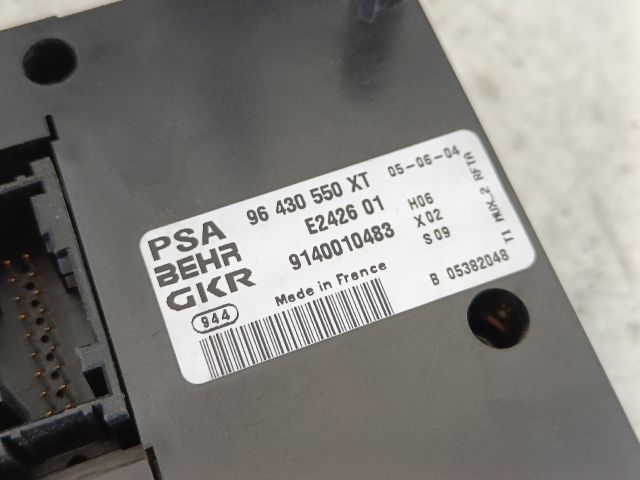 bontott PEUGEOT 206 Fűtéskapcsoló (digit klímás)