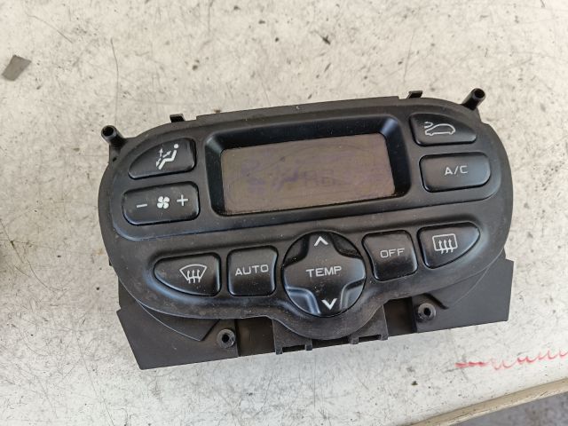 bontott PEUGEOT 206 Fűtéskapcsoló (digit klímás)