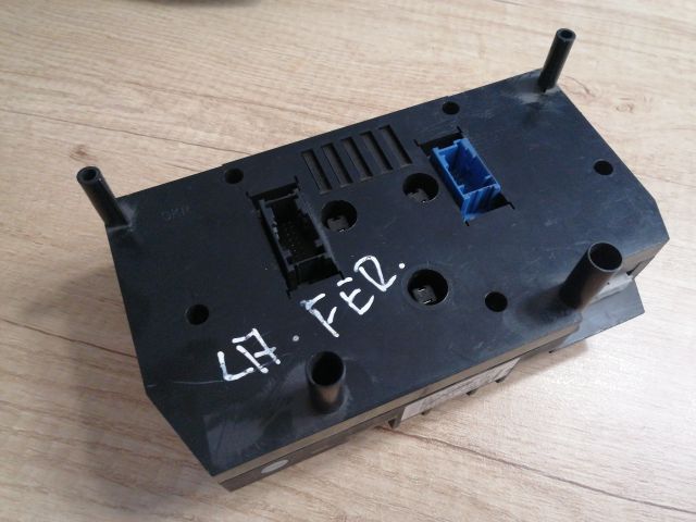 bontott PEUGEOT 206 Fűtéskapcsoló (digit klímás)